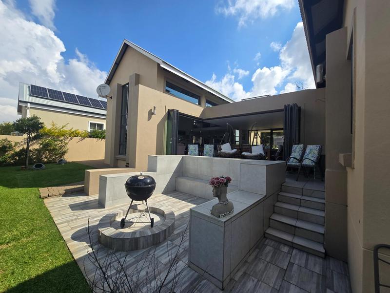 2 Bedroom Property for Sale in Retire at Midstream Gauteng