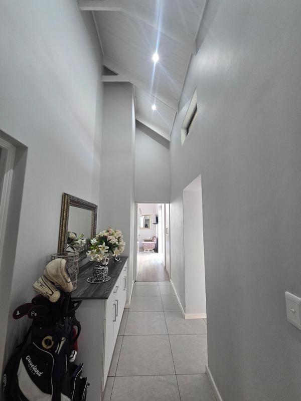 2 Bedroom Property for Sale in Retire at Midstream Gauteng