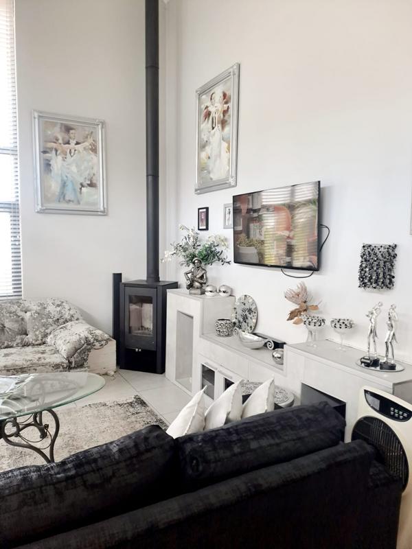 2 Bedroom Property for Sale in Retire at Midstream Gauteng