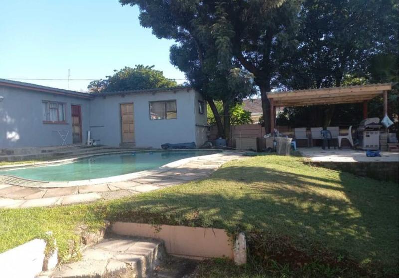4 Bedroom Property for Sale in South Crest Gauteng