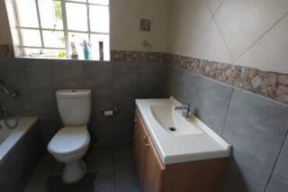 3 Bedroom Property for Sale in Verwoerdpark Gauteng