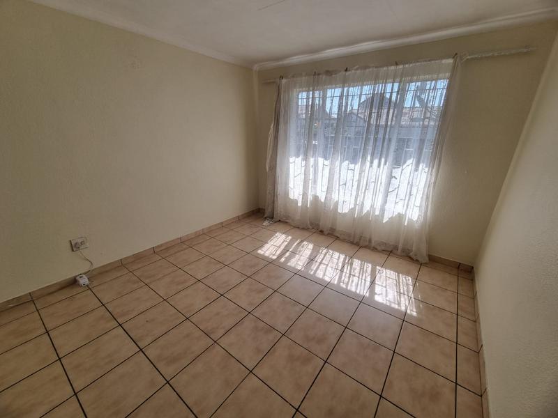 3 Bedroom Property for Sale in Tulisa Park Gauteng