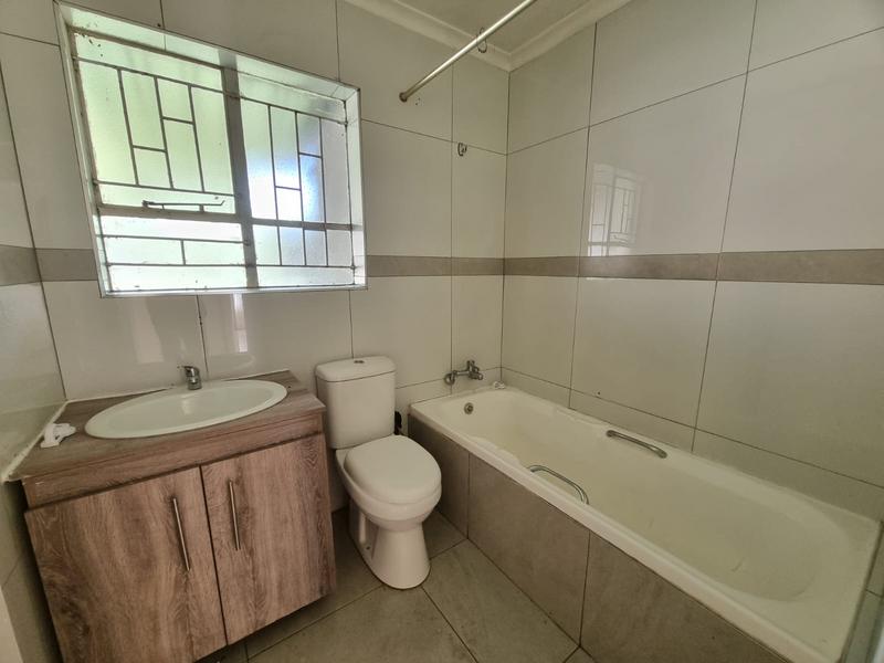 3 Bedroom Property for Sale in Tulisa Park Gauteng