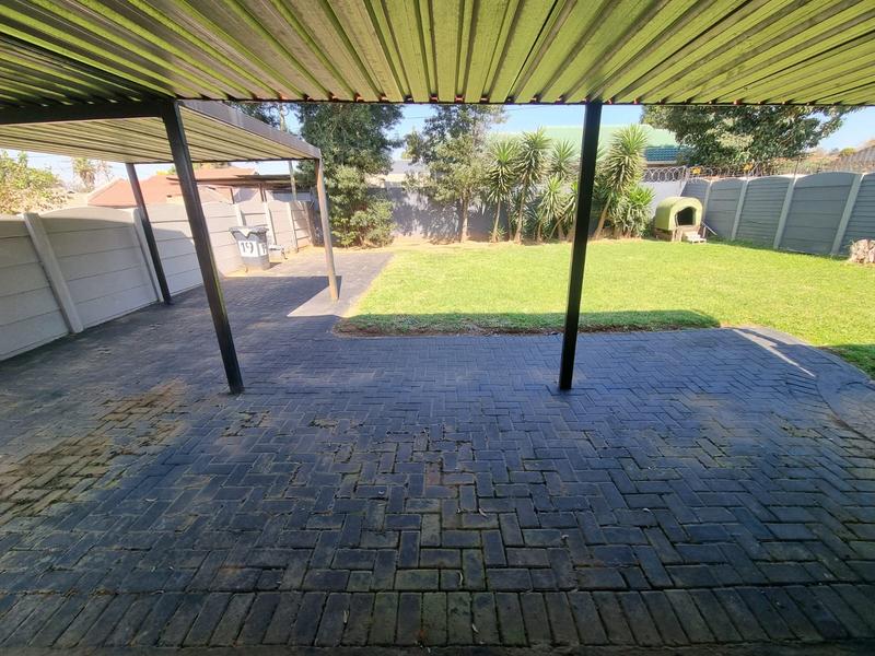 3 Bedroom Property for Sale in Tulisa Park Gauteng