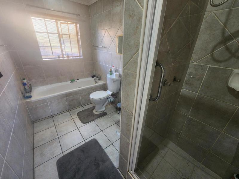 3 Bedroom Property for Sale in Moreleta Park Gauteng
