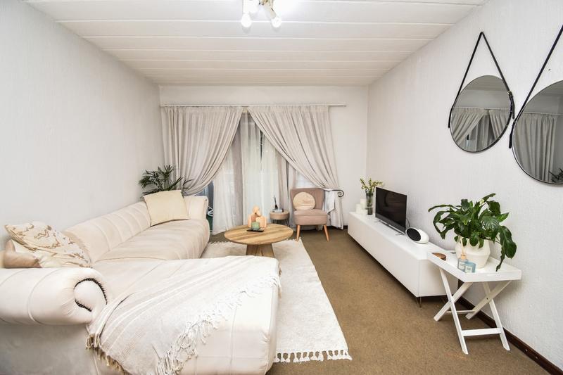 1 Bedroom Property for Sale in Morningside Gauteng