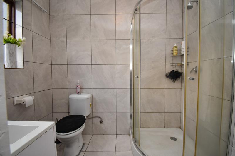 1 Bedroom Property for Sale in Morningside Gauteng