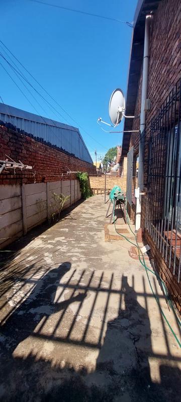 3 Bedroom Property for Sale in Laudium Gauteng