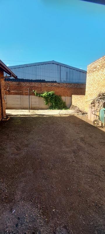 3 Bedroom Property for Sale in Laudium Gauteng