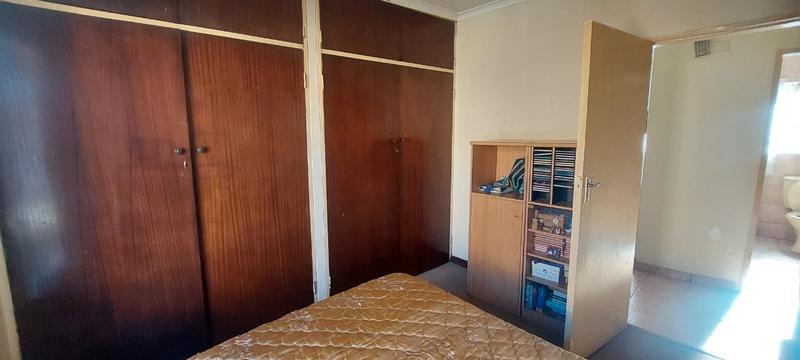 3 Bedroom Property for Sale in Laudium Gauteng