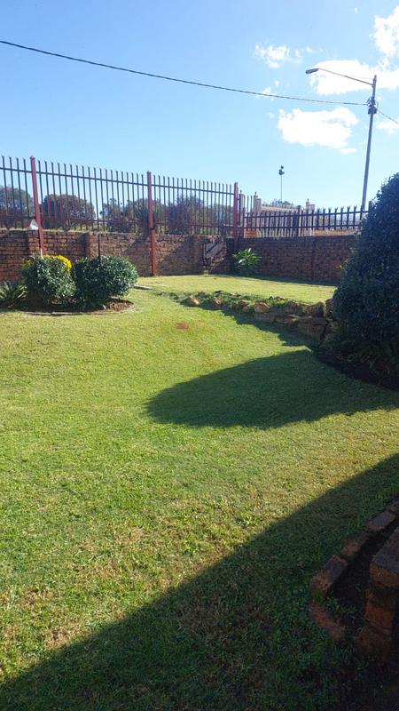 3 Bedroom Property for Sale in Laudium Gauteng