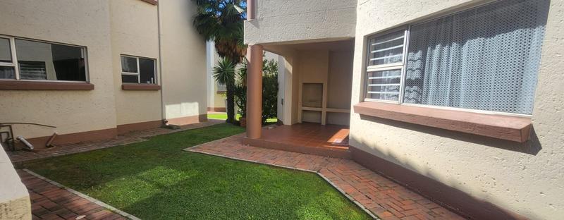 1 Bedroom Property for Sale in Bedford Gardens Gauteng