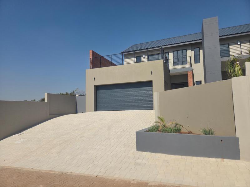 To Let 3 Bedroom Property for Rent in Eldoraigne Gauteng