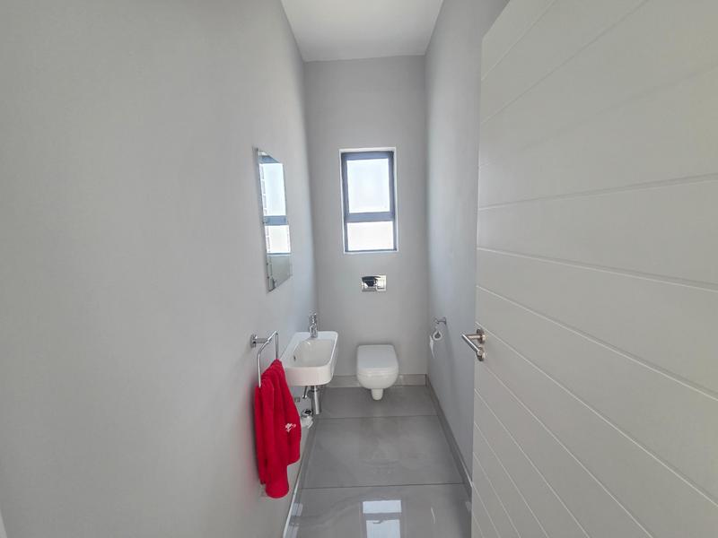 To Let 3 Bedroom Property for Rent in Eldoraigne Gauteng