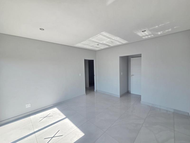 To Let 3 Bedroom Property for Rent in Eldoraigne Gauteng