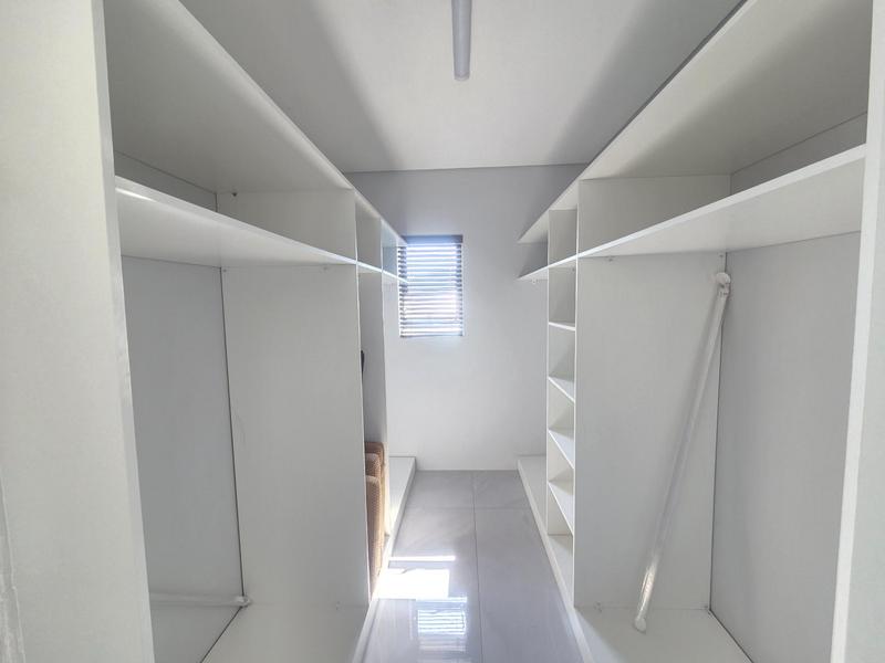 To Let 3 Bedroom Property for Rent in Eldoraigne Gauteng