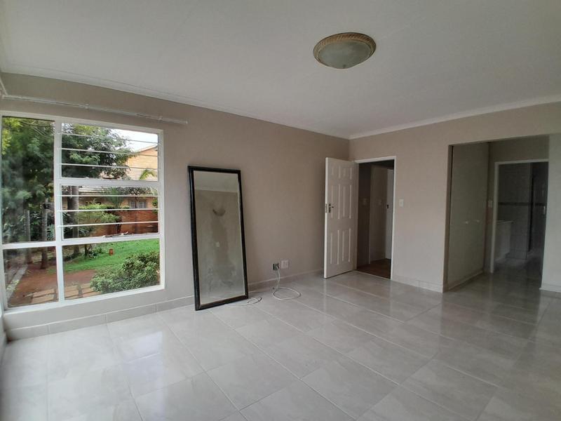 To Let 3 Bedroom Property for Rent in Eldoraigne Gauteng