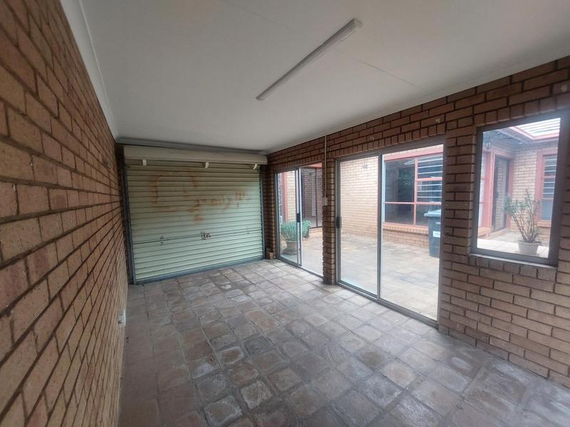 To Let 3 Bedroom Property for Rent in Eldoraigne Gauteng