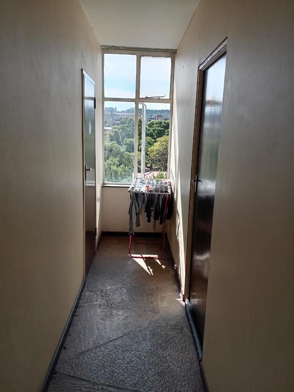 2 Bedroom Property for Sale in Sunnyside Gauteng