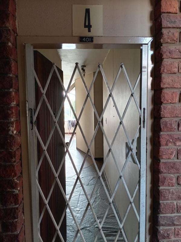 2 Bedroom Property for Sale in Sunnyside Gauteng