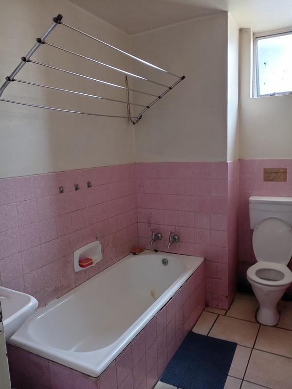 2 Bedroom Property for Sale in Sunnyside Gauteng