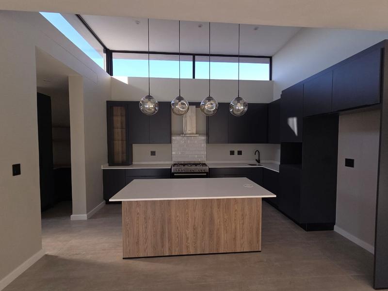 4 Bedroom Property for Sale in Midstream Estate Gauteng