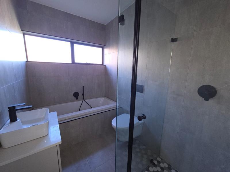 4 Bedroom Property for Sale in Midstream Estate Gauteng
