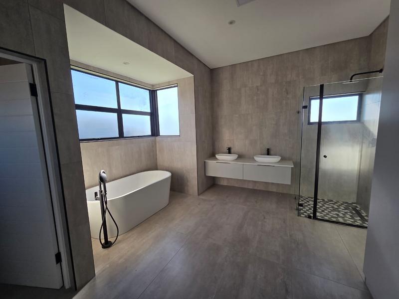 4 Bedroom Property for Sale in Midstream Estate Gauteng