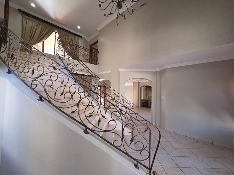 6 Bedroom Property for Sale in Midstream Estate Gauteng
