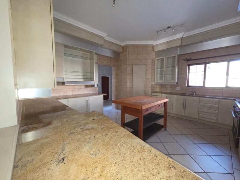 6 Bedroom Property for Sale in Midstream Estate Gauteng