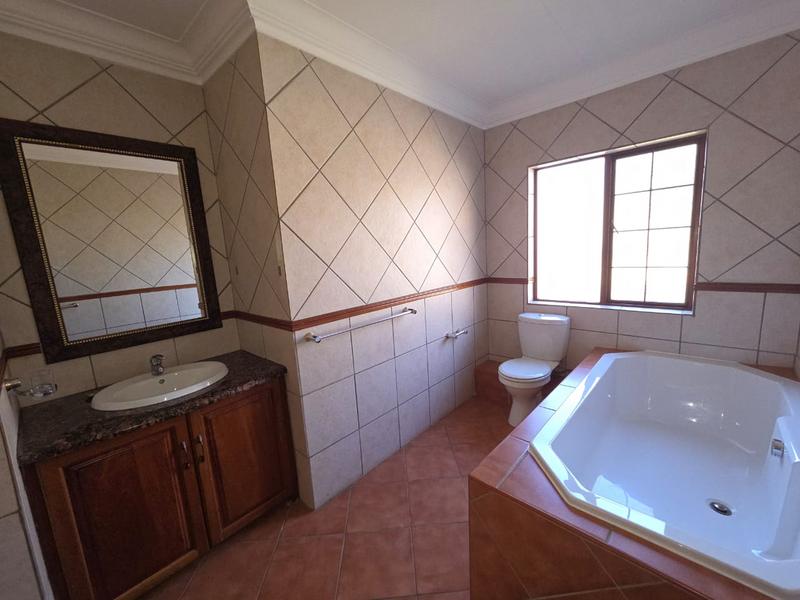 6 Bedroom Property for Sale in Midstream Estate Gauteng