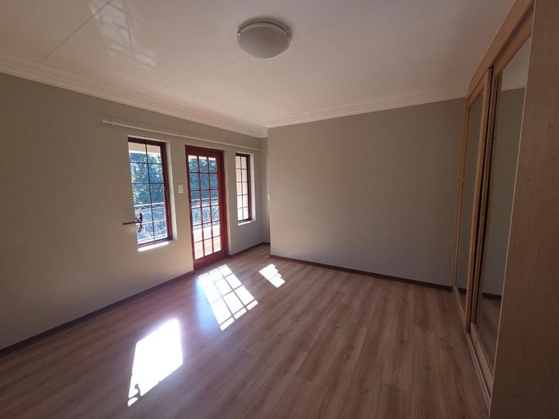 6 Bedroom Property for Sale in Midstream Estate Gauteng