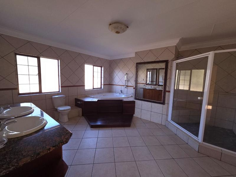 6 Bedroom Property for Sale in Midstream Estate Gauteng