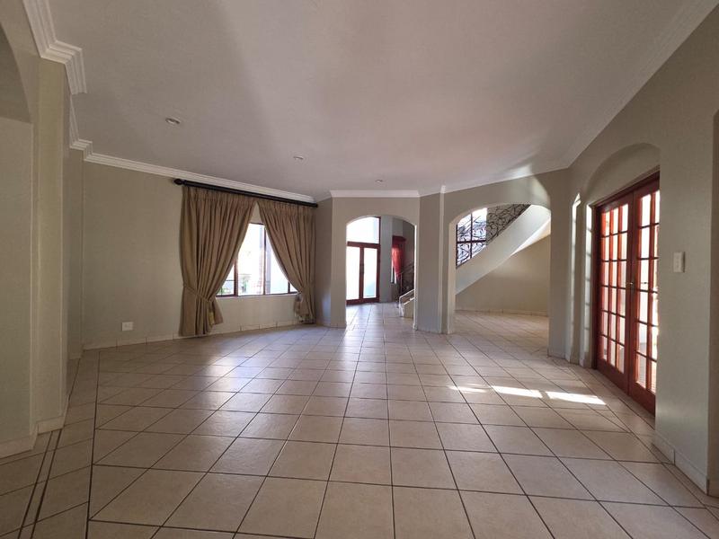 6 Bedroom Property for Sale in Midstream Estate Gauteng