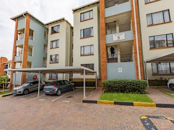 2 Bedroom Property for Sale in Greenstone Hill Gauteng
