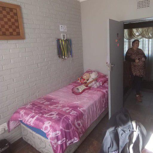 To Let 3 Bedroom Property for Rent in Cruywagenpark Gauteng