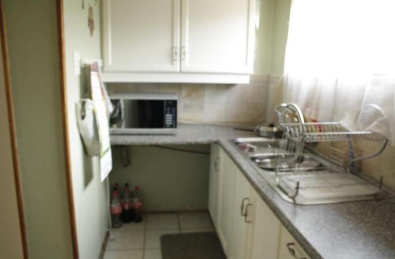 To Let 1 Bedroom Property for Rent in Primrose Gauteng