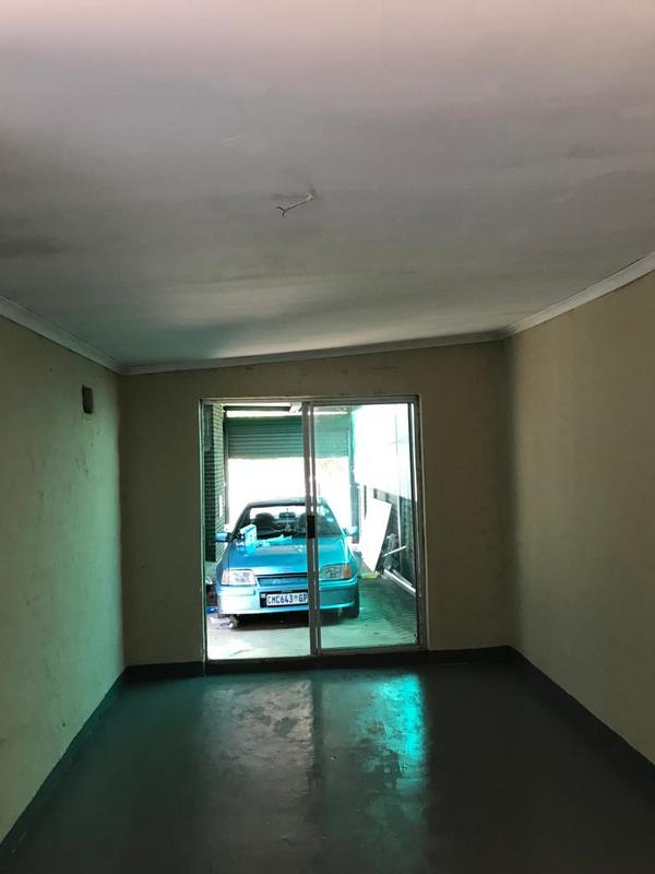 1 Bedroom Property for Sale in Primrose Hill Gauteng