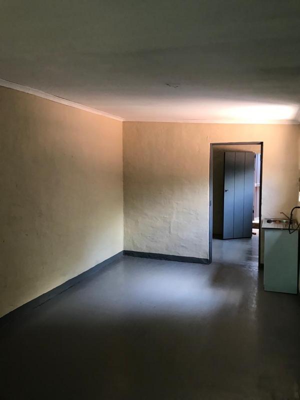1 Bedroom Property for Sale in Primrose Hill Gauteng