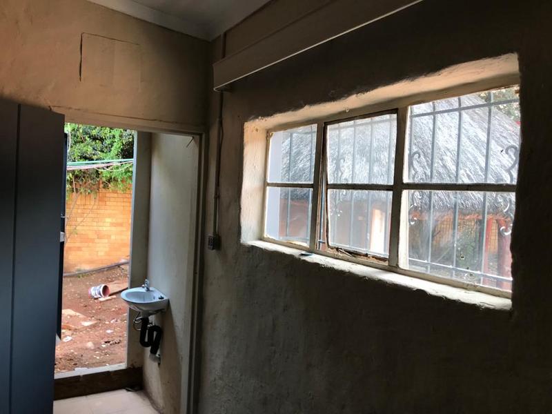 1 Bedroom Property for Sale in Primrose Hill Gauteng