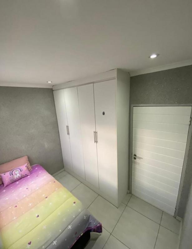 2 Bedroom Property for Sale in Fleurhof Gauteng