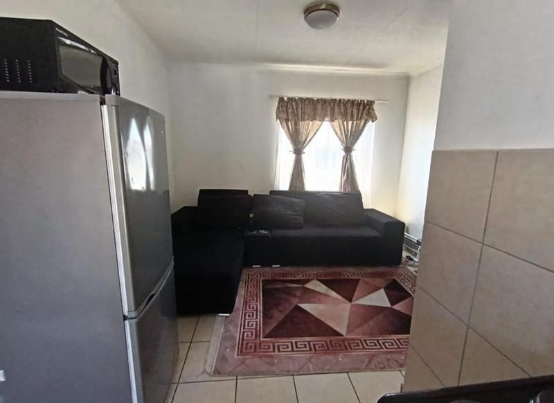 2 Bedroom Property for Sale in Fleurhof Gauteng