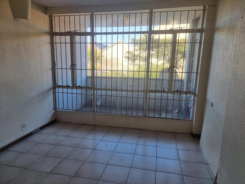 To Let 2 Bedroom Property for Rent in Edenvale Central Gauteng
