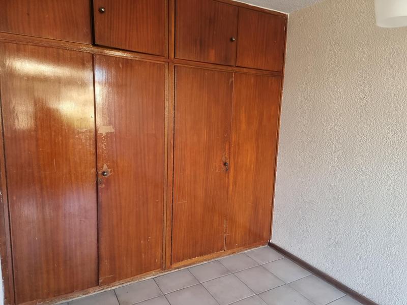 To Let 2 Bedroom Property for Rent in Edenvale Central Gauteng