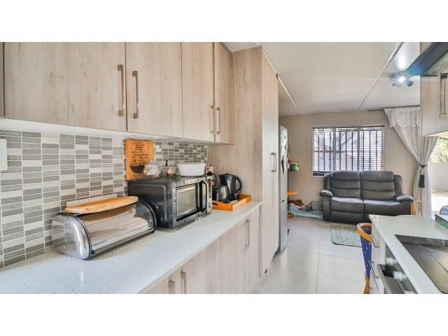 2 Bedroom Property for Sale in Eden Glen Gauteng