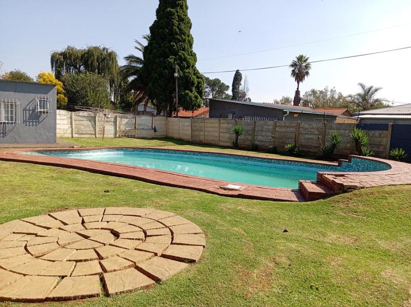 3 Bedroom Property for Sale in Dalview Gauteng