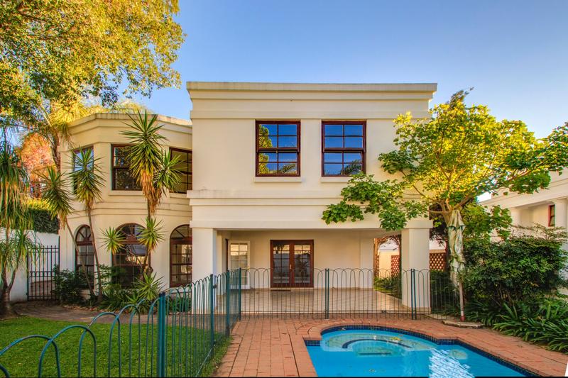 To Let 4 Bedroom Property for Rent in Bryanston Gauteng