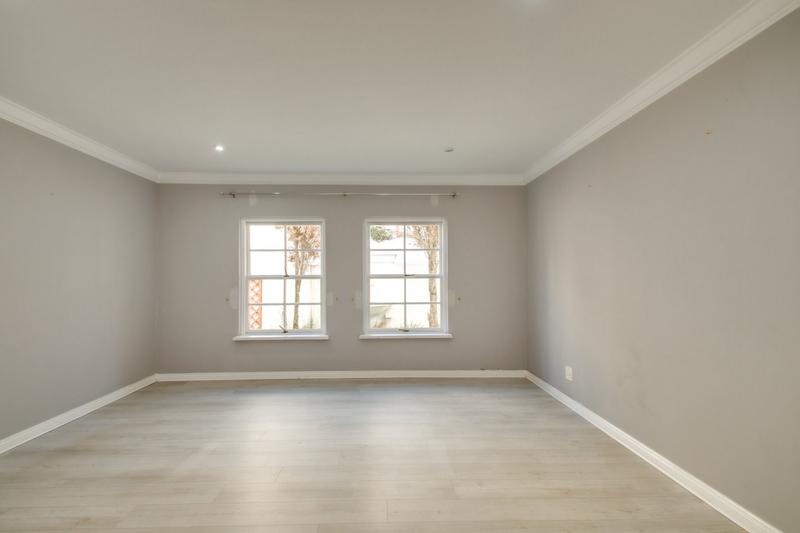To Let 4 Bedroom Property for Rent in Bryanston Gauteng