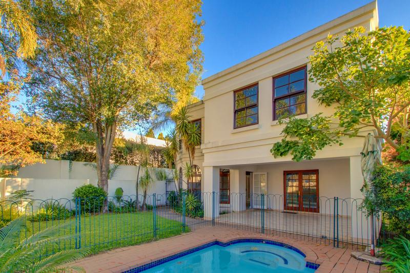 To Let 4 Bedroom Property for Rent in Bryanston Gauteng