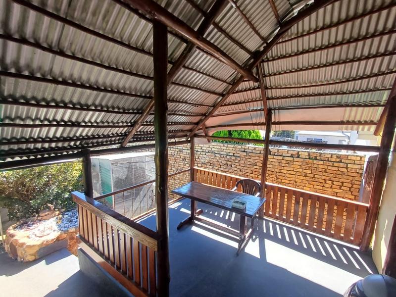 4 Bedroom Property for Sale in Roodepoort West Gauteng